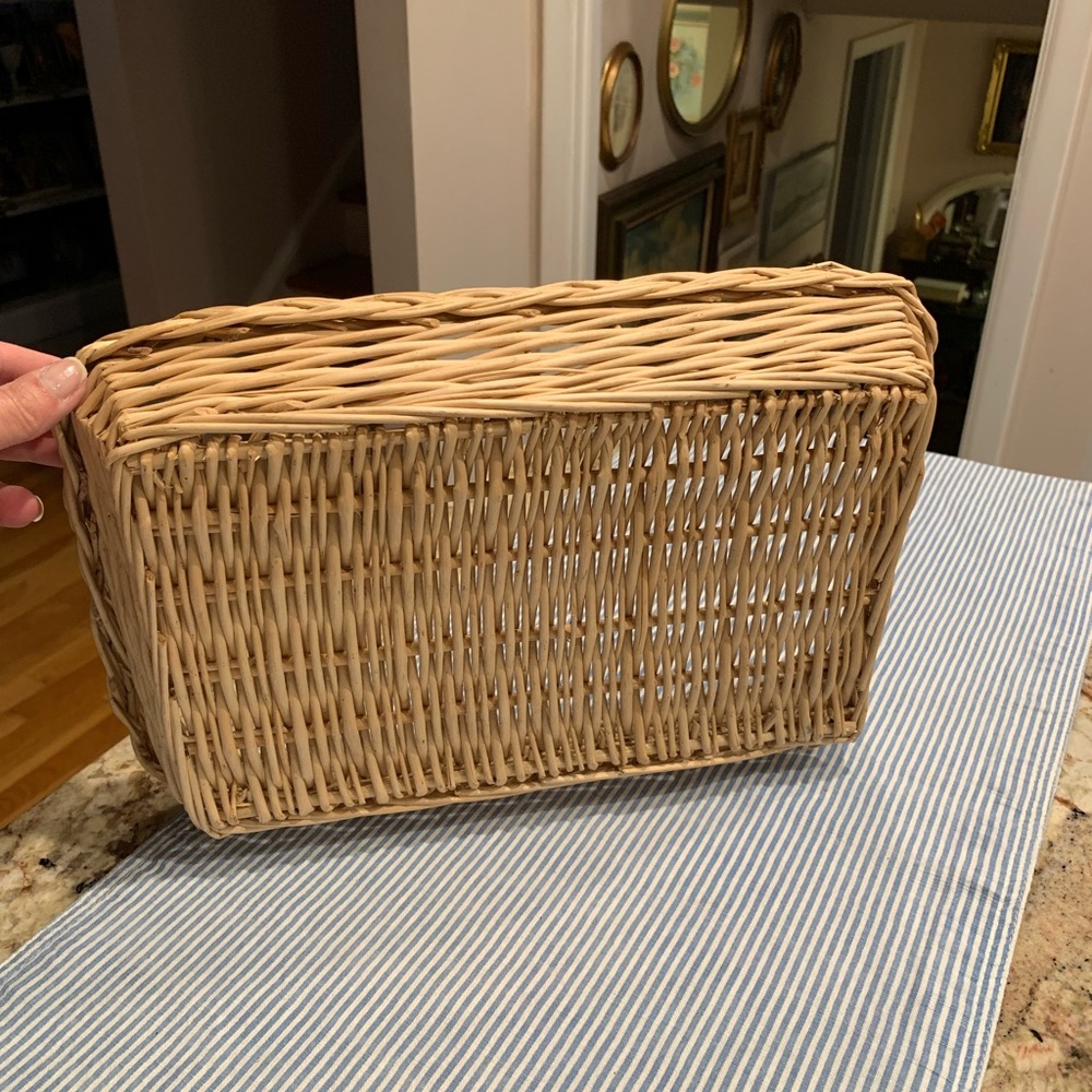 Stylist Rectangular Wicker Basket Tray - Picture 3 of 6